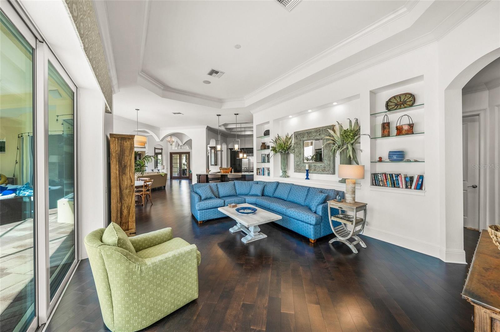 LAKE CLUB PH I - Residential