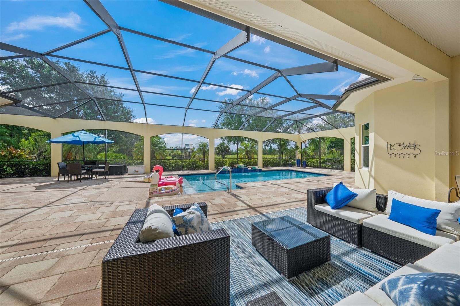 LAKE CLUB PH I - Residential