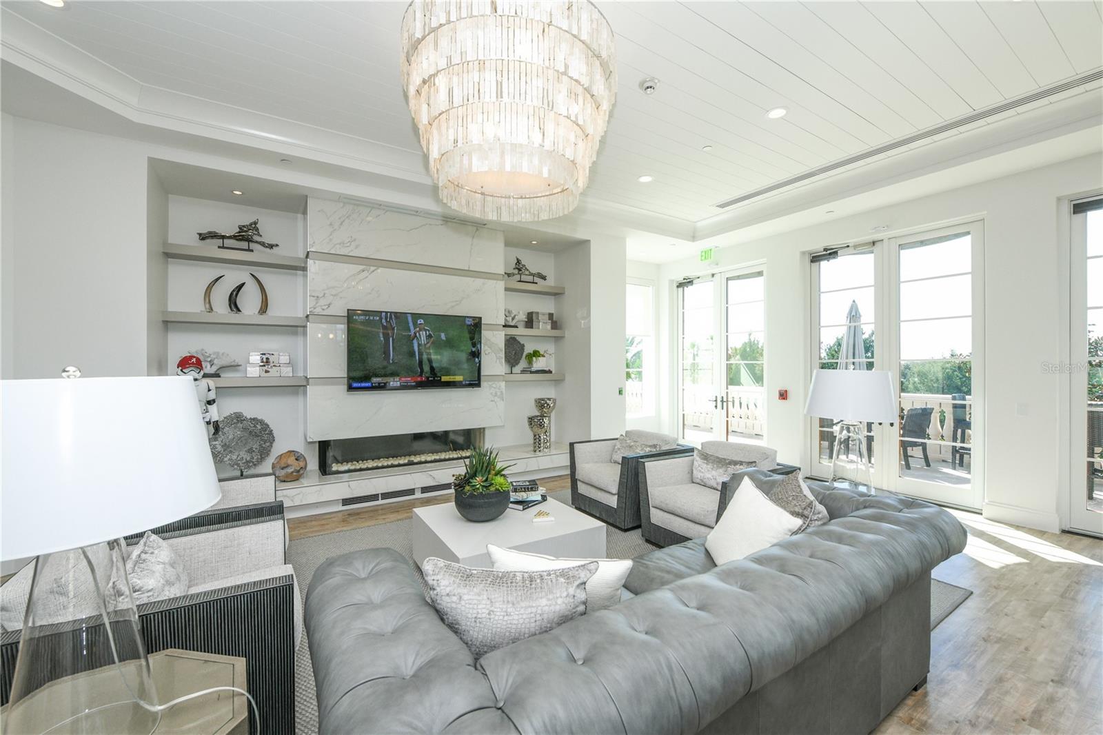 LAKE CLUB PH I - Residential