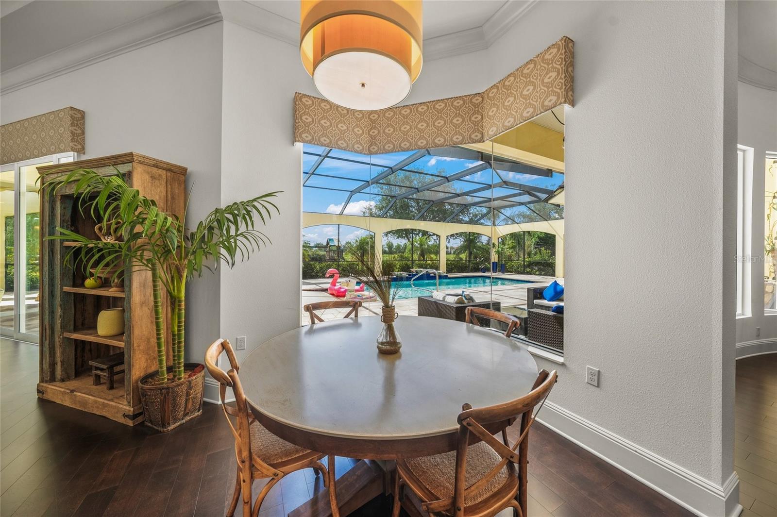 LAKE CLUB PH I - Residential