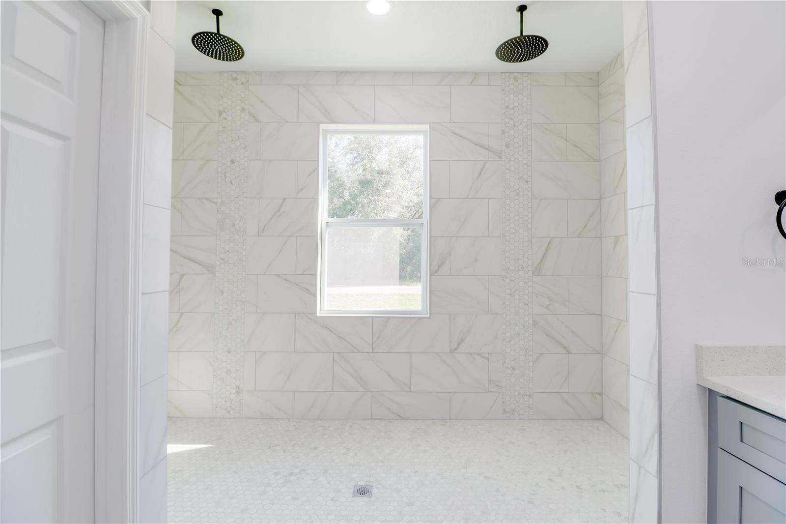 SILVER SPGS SHORES UN #36 - Residential