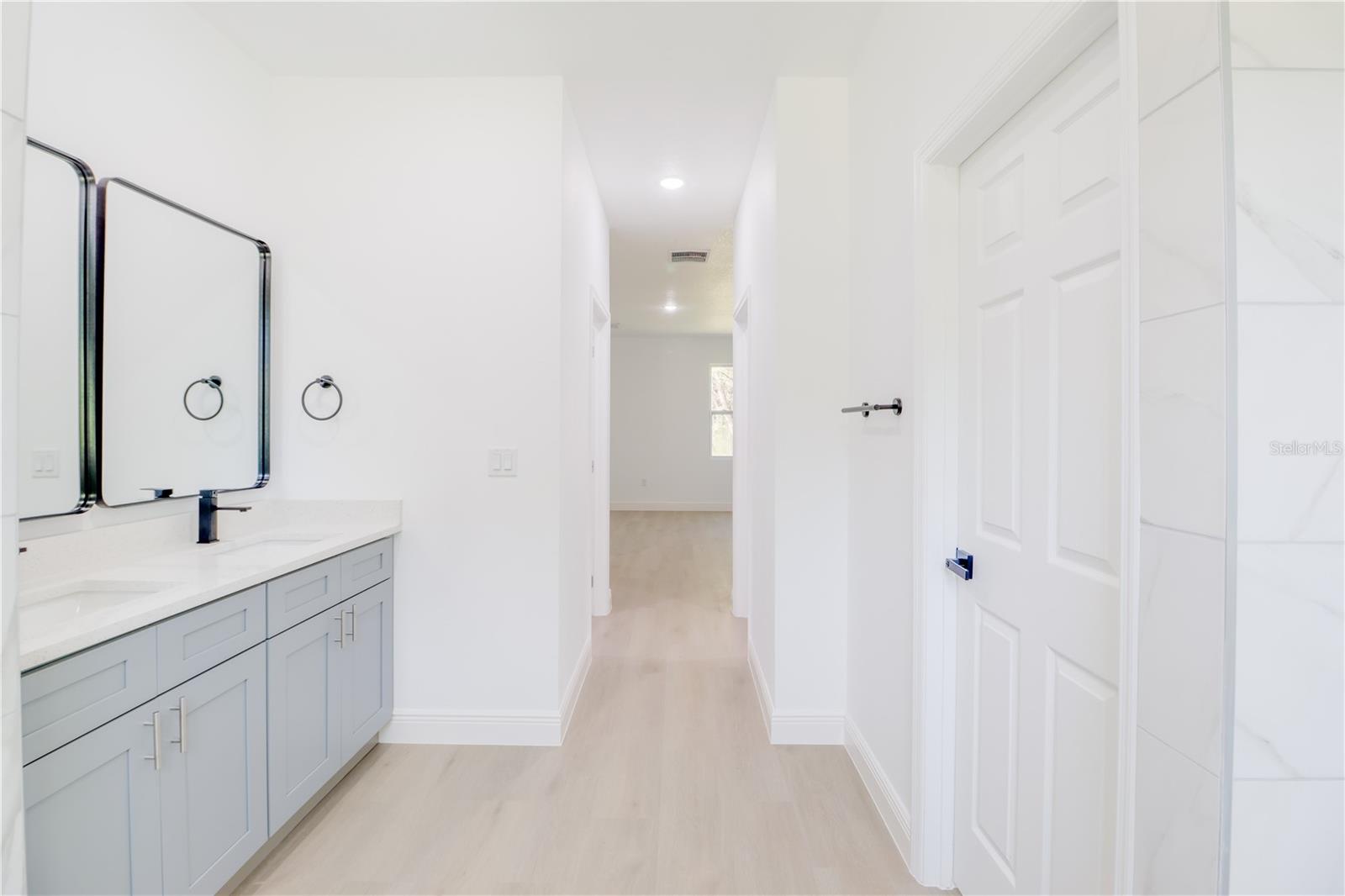 SILVER SPGS SHORES UN #36 - Residential