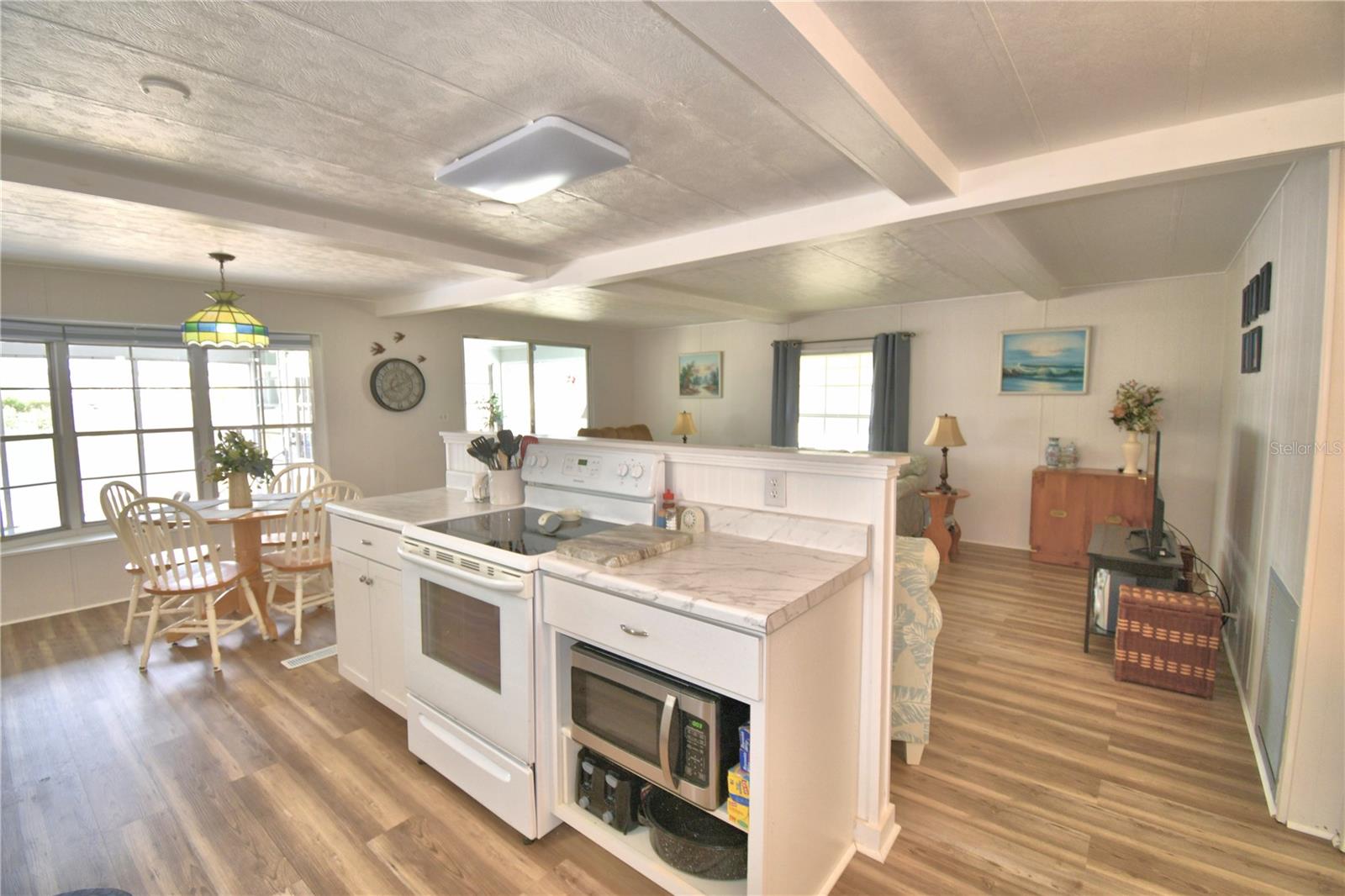 CITRUS WOODS ESTATES - Residential