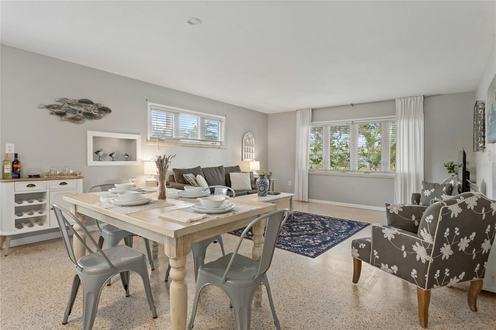 GOLDEN BEACH SUB - Residential