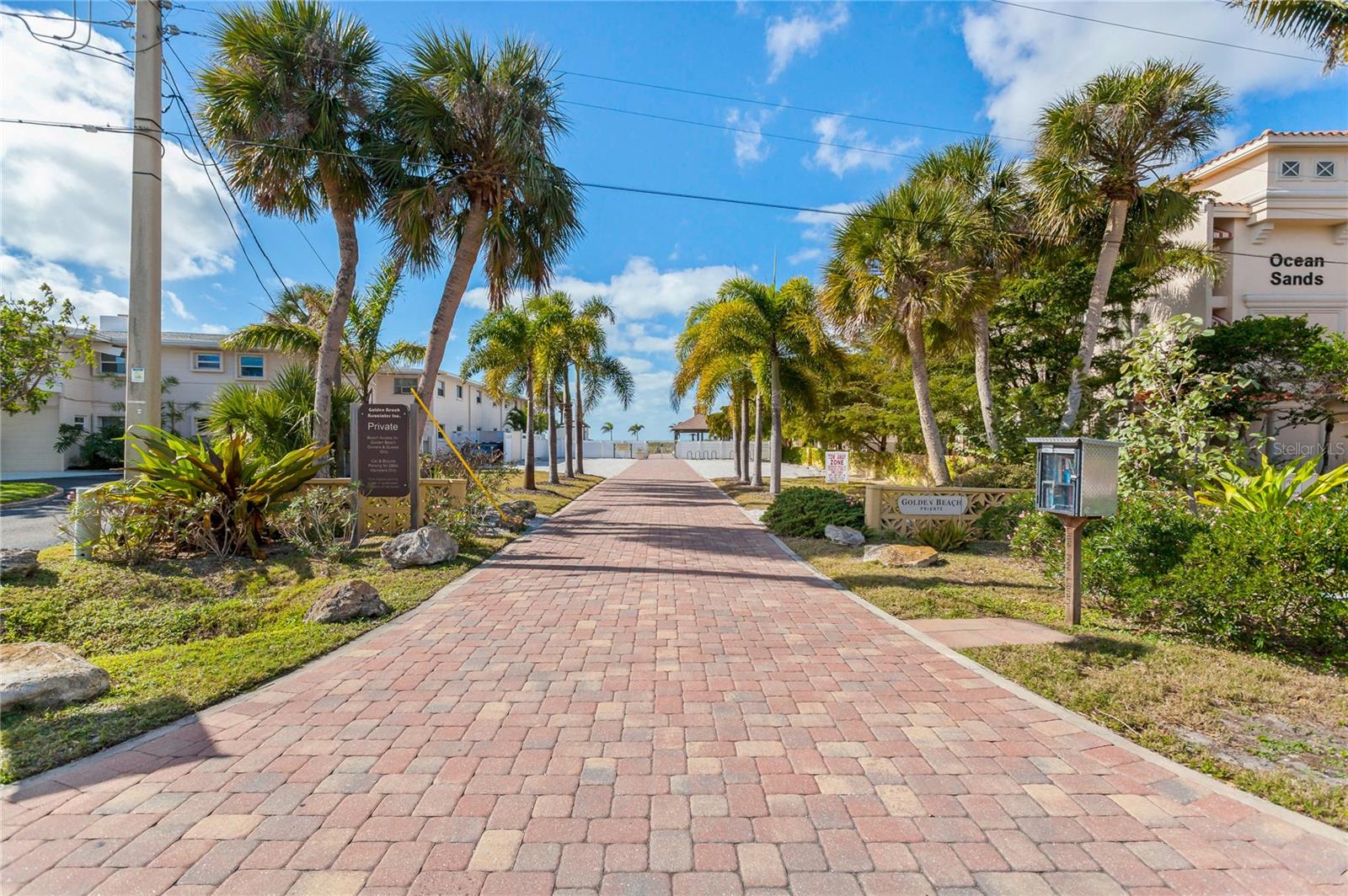 GOLDEN BEACH SUB - Residential