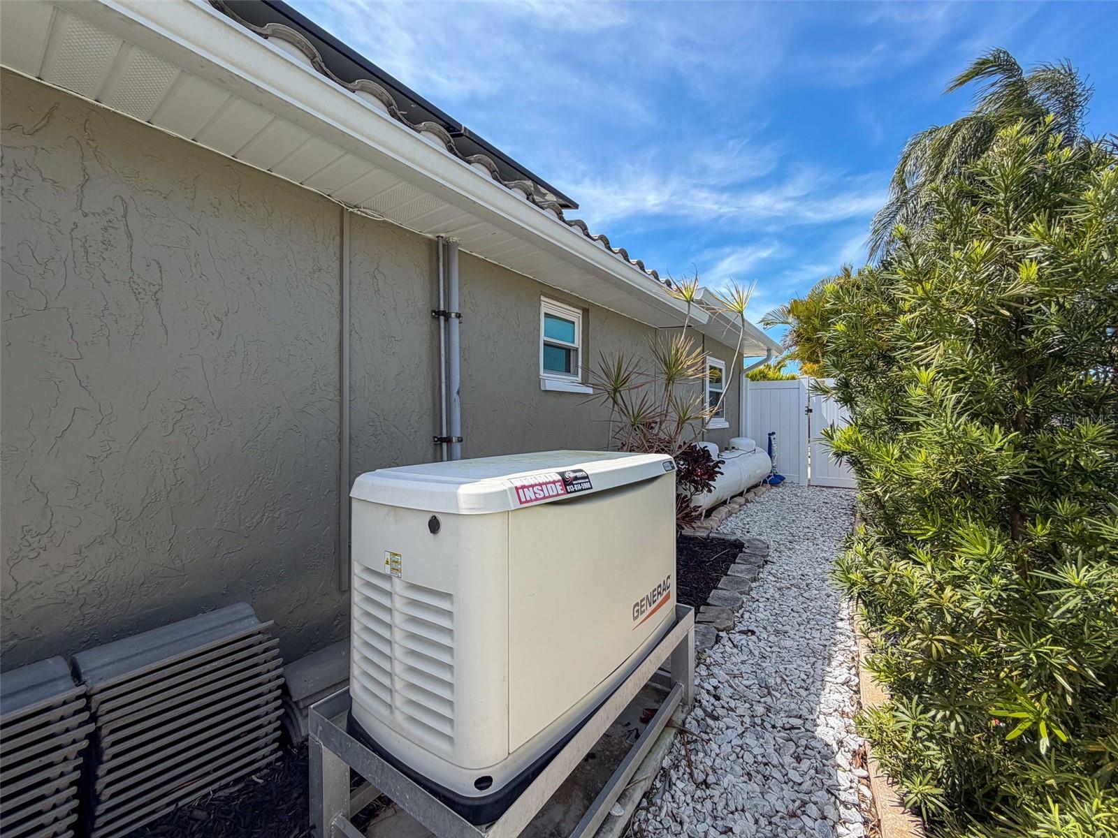 FLOR A MAR - Residential