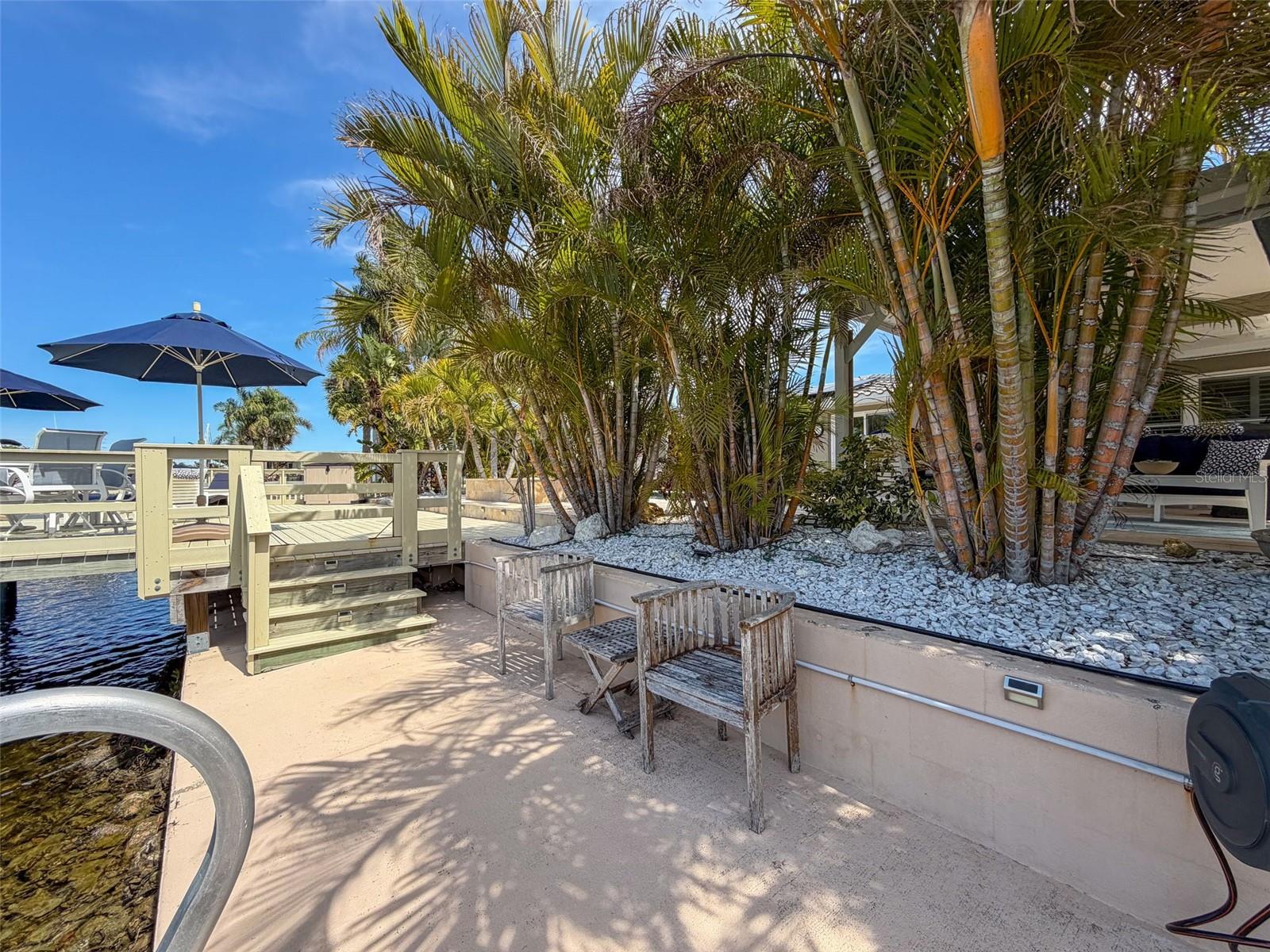 FLOR A MAR - Residential