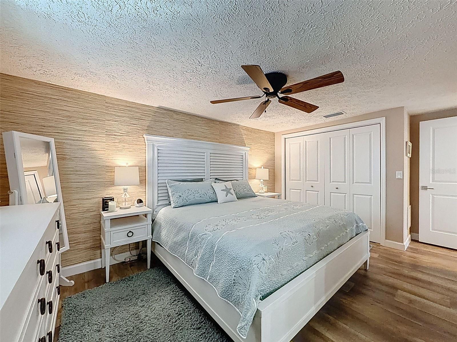 FLOR A MAR - Residential