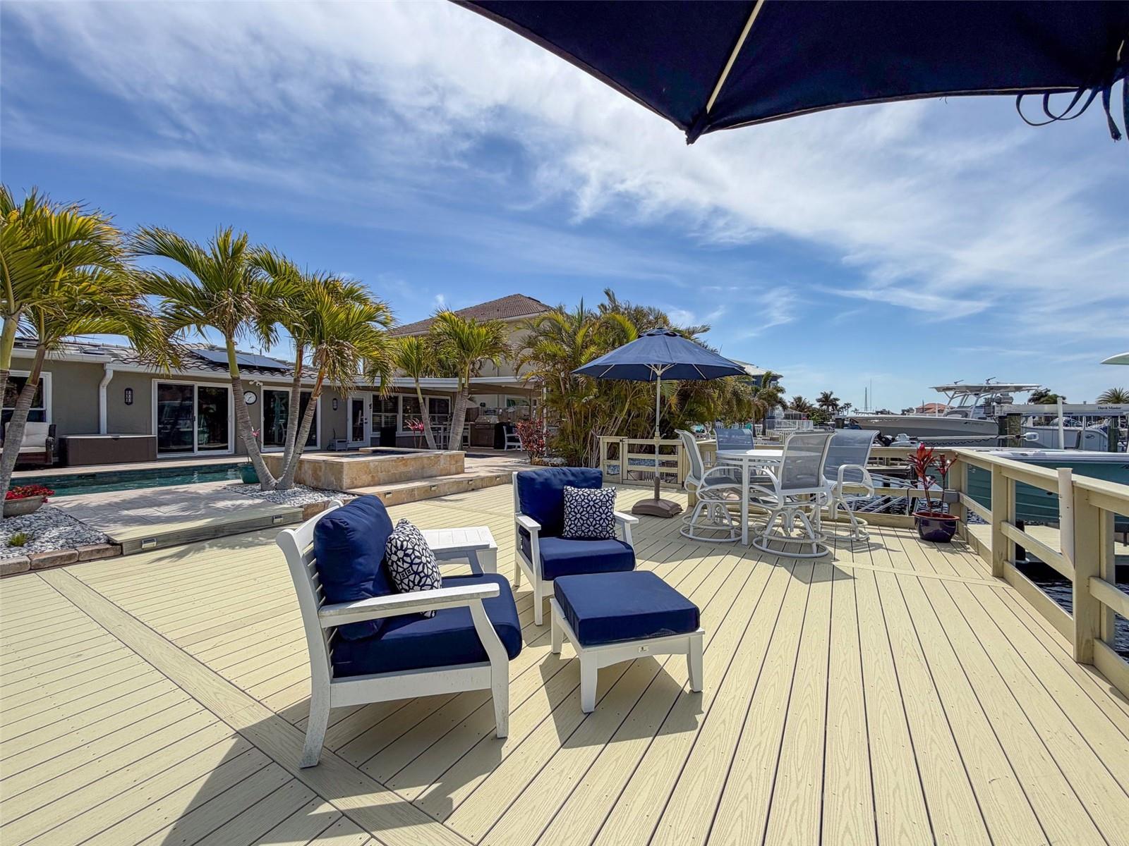 FLOR A MAR - Residential