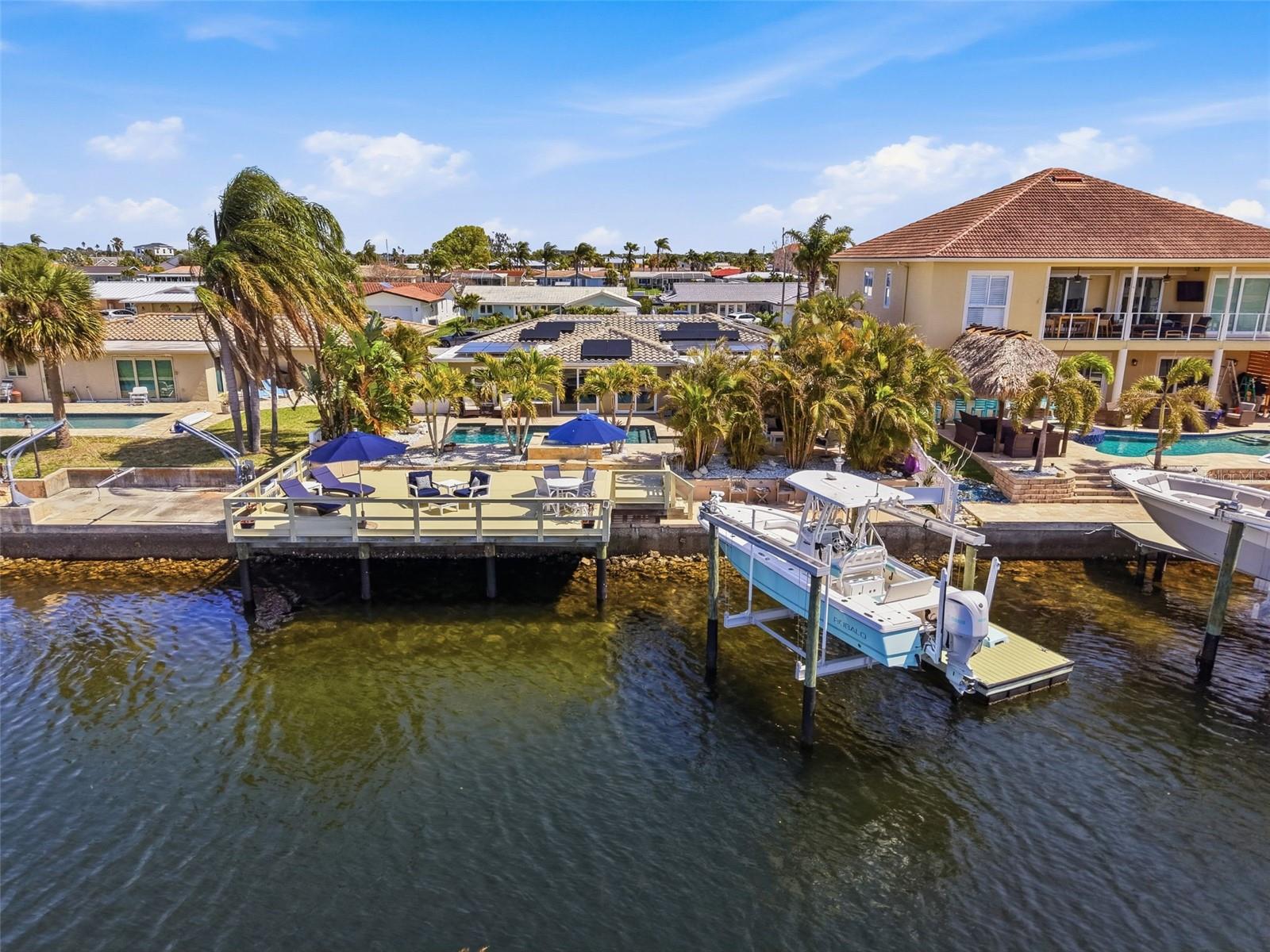 FLOR A MAR - Residential