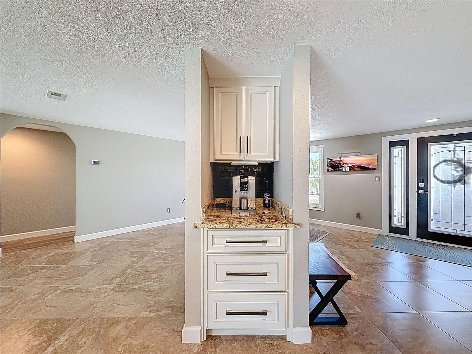 FLOR A MAR - Residential