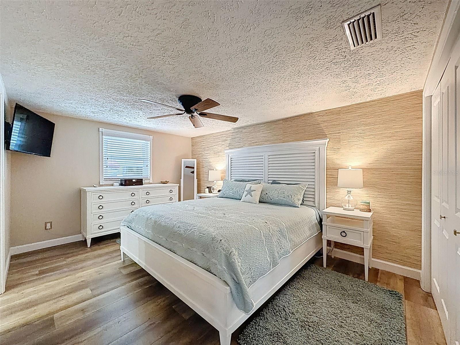 FLOR A MAR - Residential