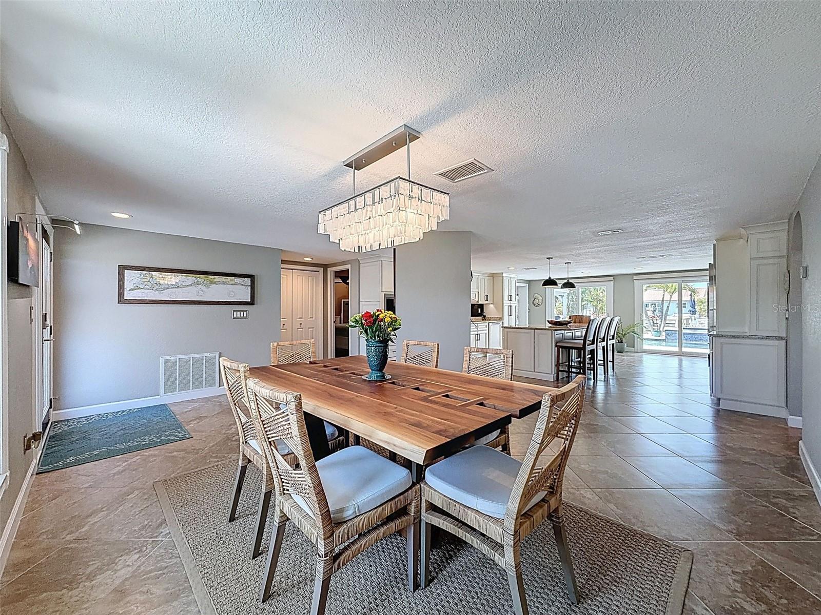 FLOR A MAR - Residential