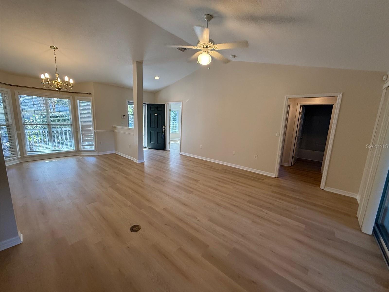 MENTONE CLUSTER PH 6 - Residential