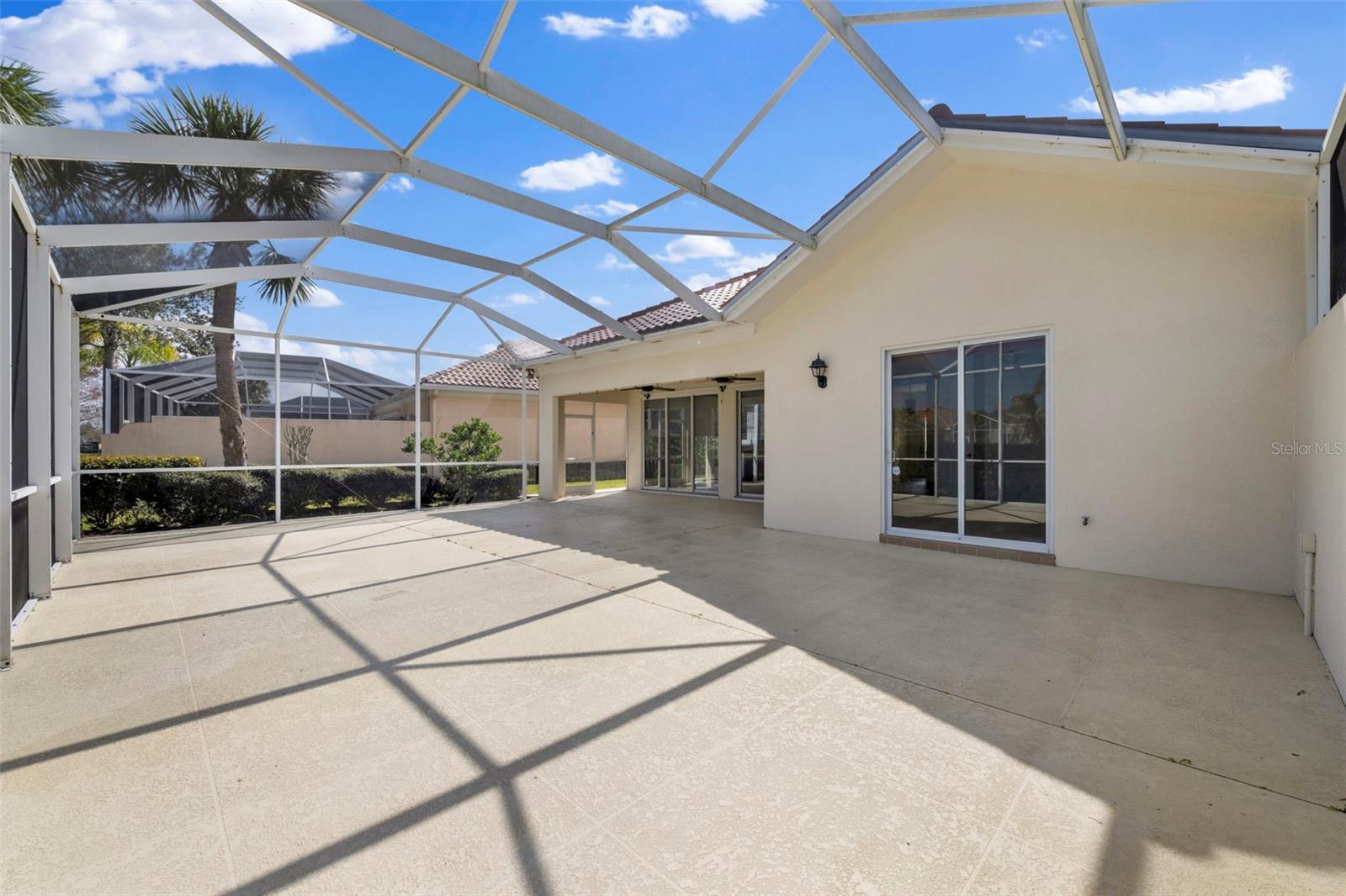 VILLAGEWALK - Residential