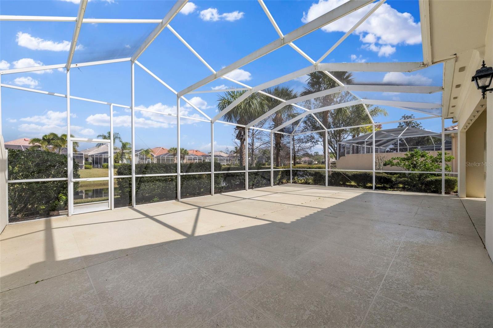 VILLAGEWALK - Residential