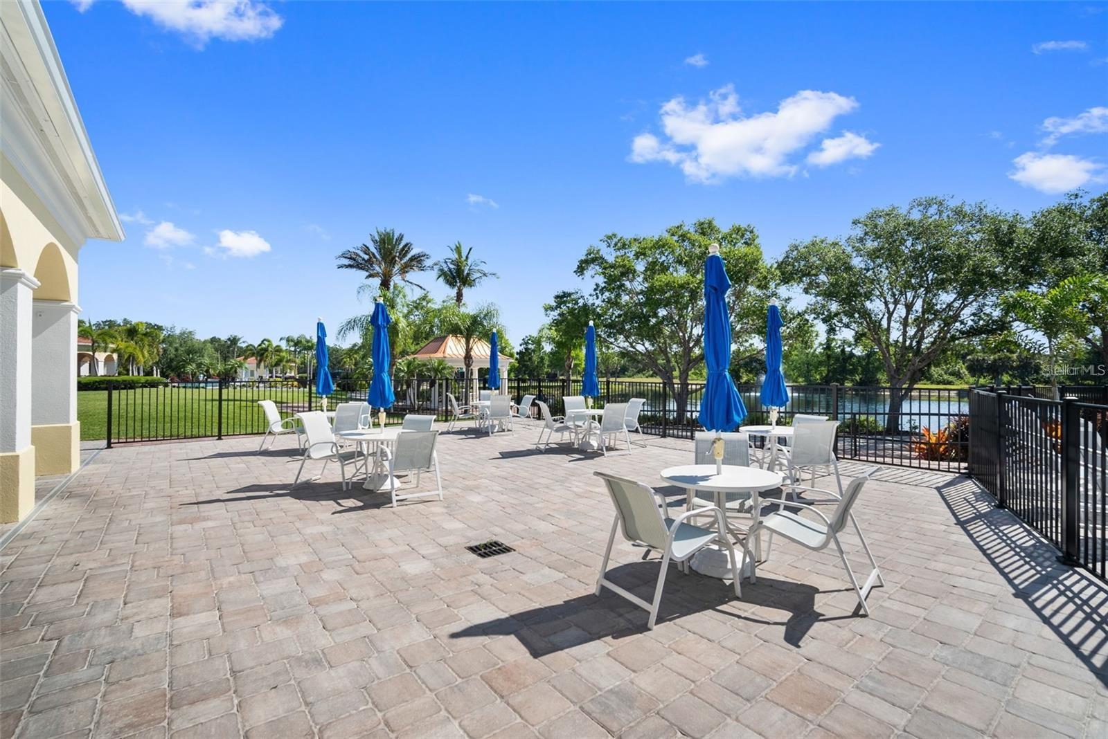 VILLAGEWALK - Residential