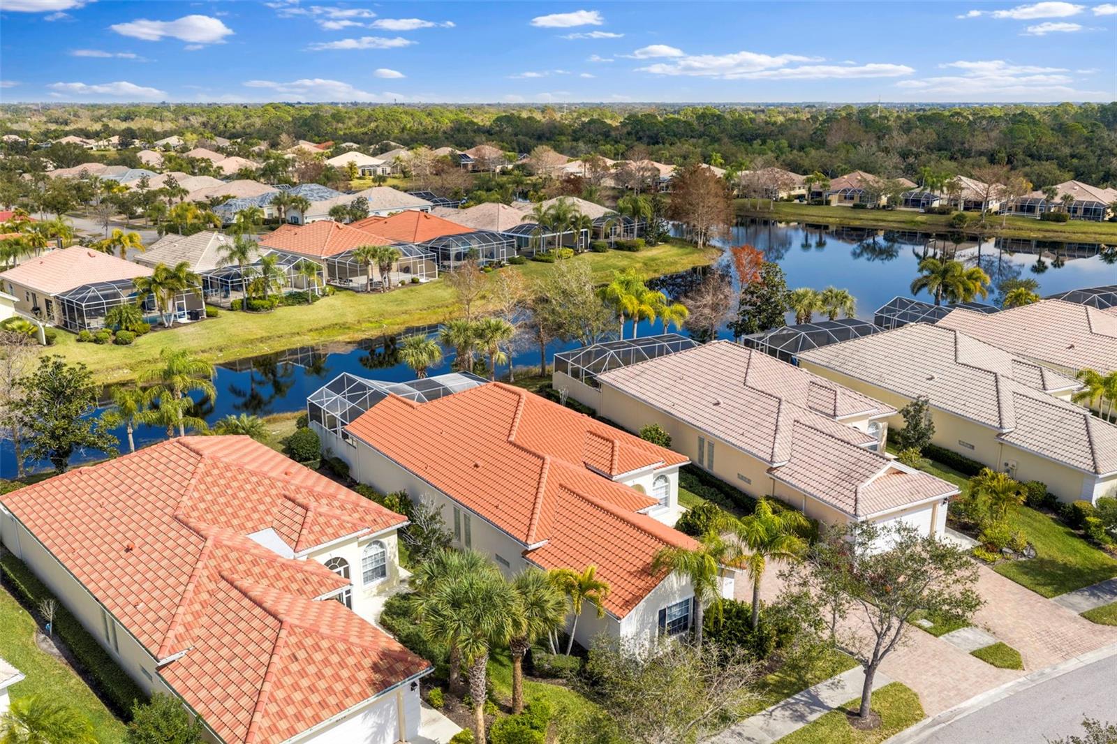 VILLAGEWALK - Residential