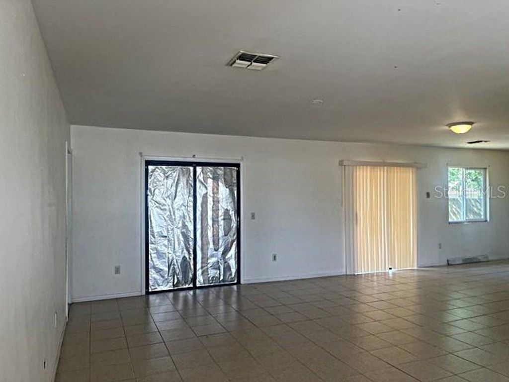 Photo of 12 Pine Course Way, Ocala, FL 34472 (MLS # OM724081)
