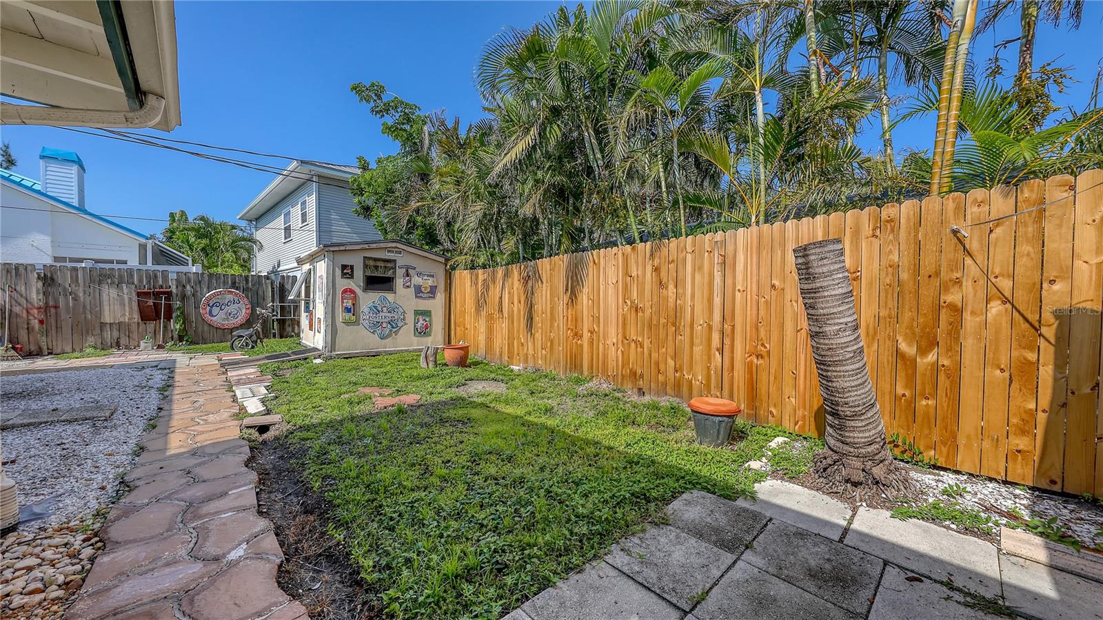 5302 LAS ROSAS, SARASOTA, FL, 34242 3 5302 LAS ROSAS