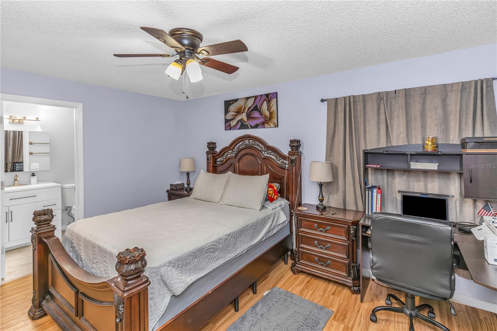 1642 HORSESHOE TERRACE