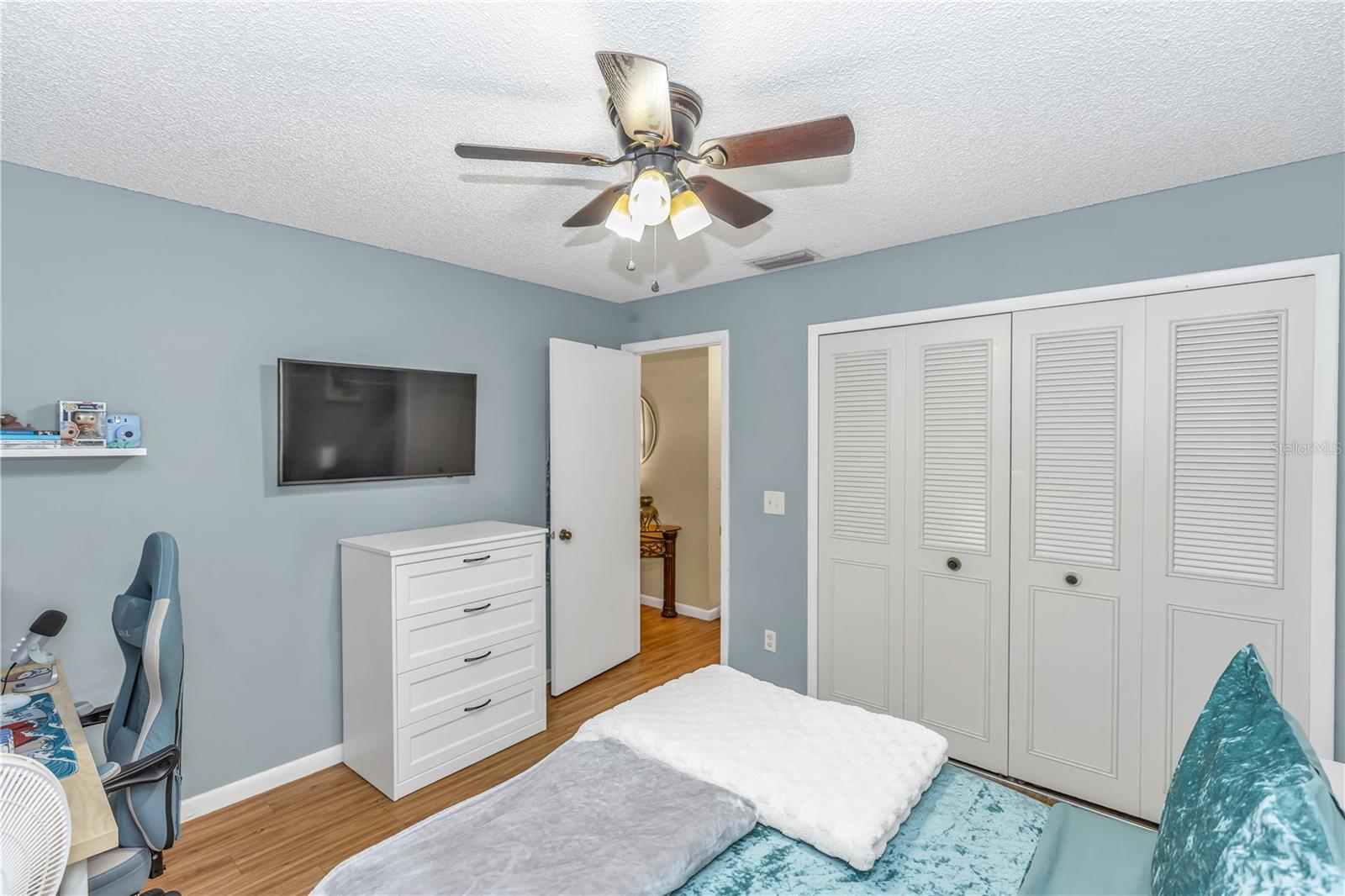 DELTONA LAKES - Residential