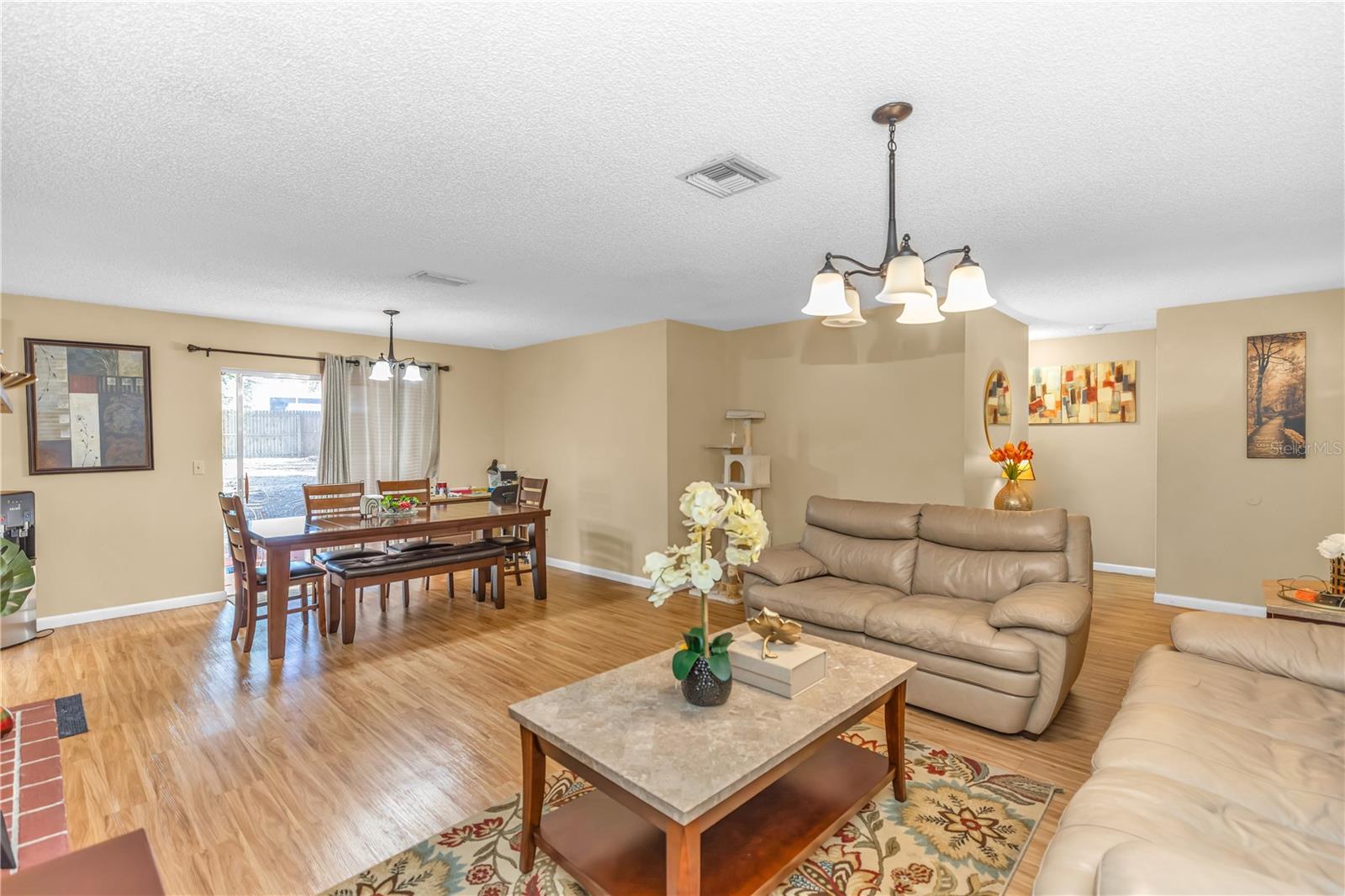 DELTONA LAKES - Residential