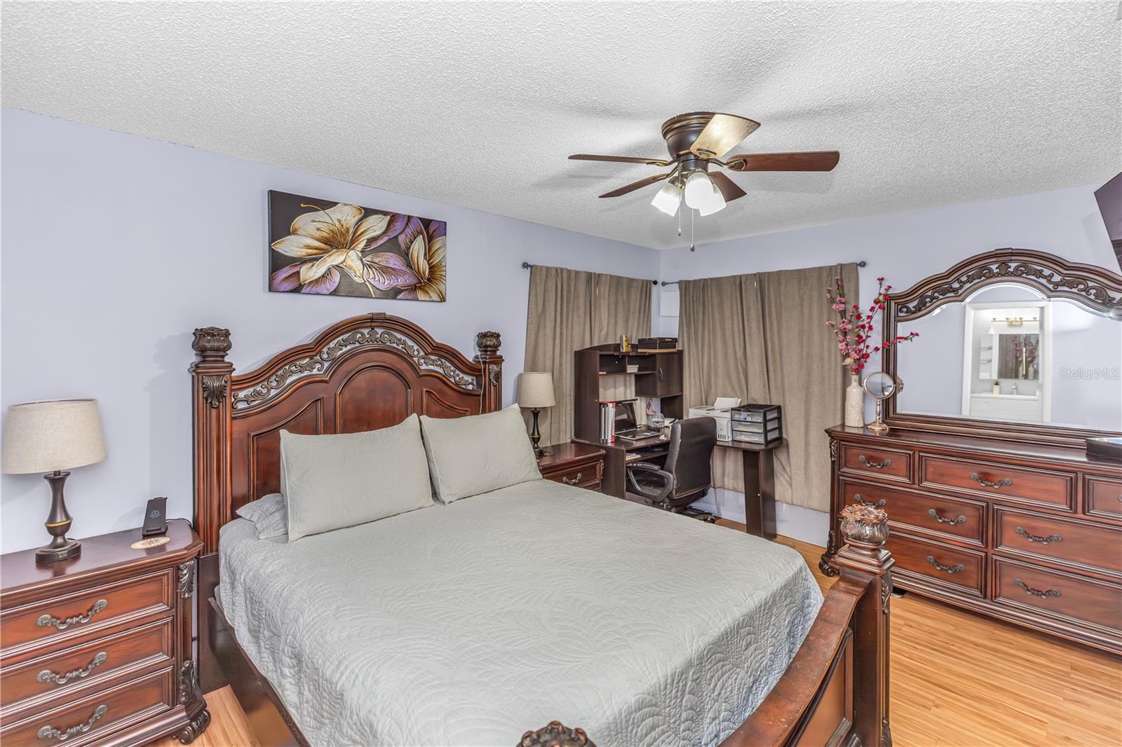 1642 HORSESHOE TERRACE