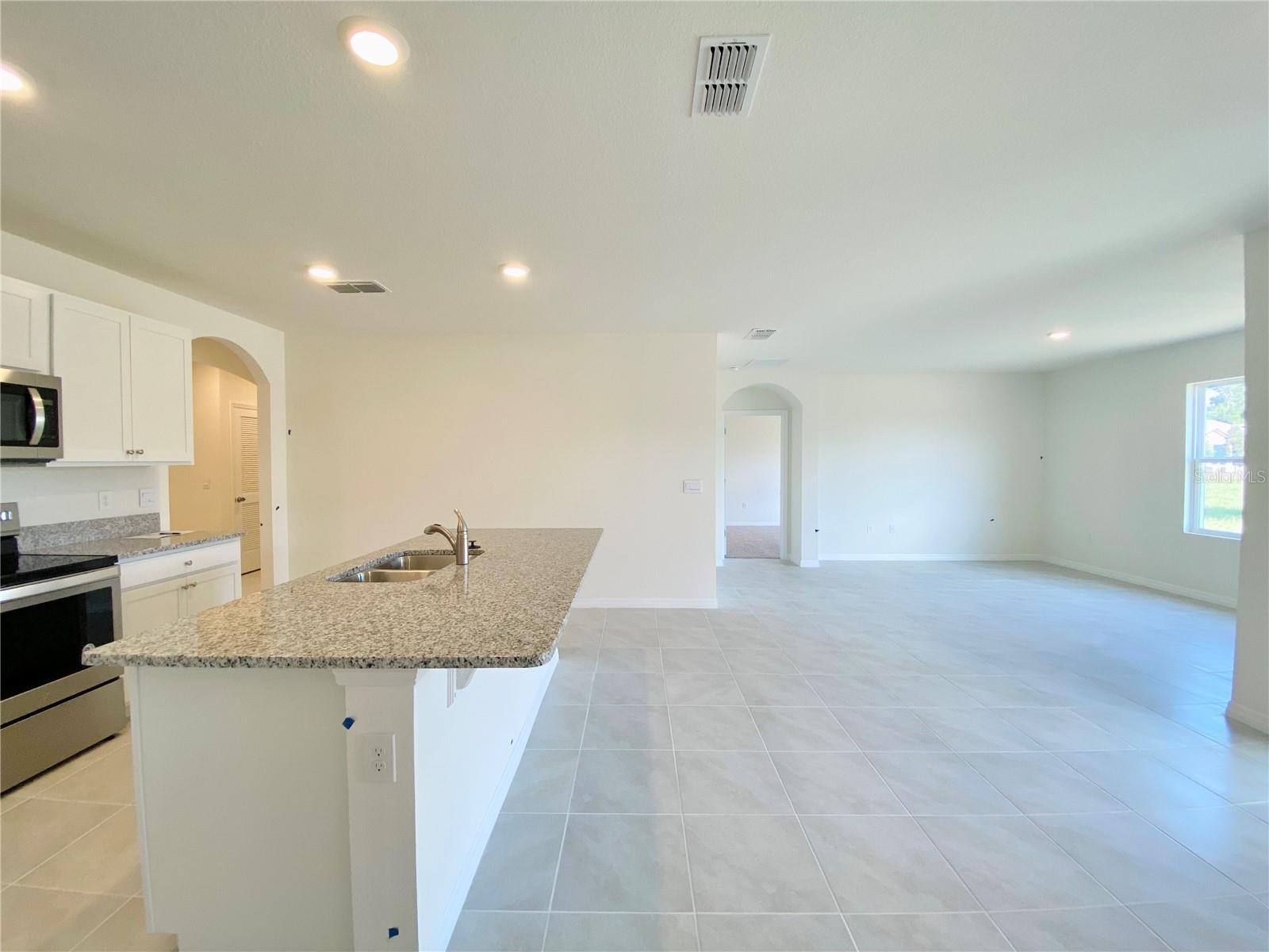 BRIDLE PATH - Residential Lease