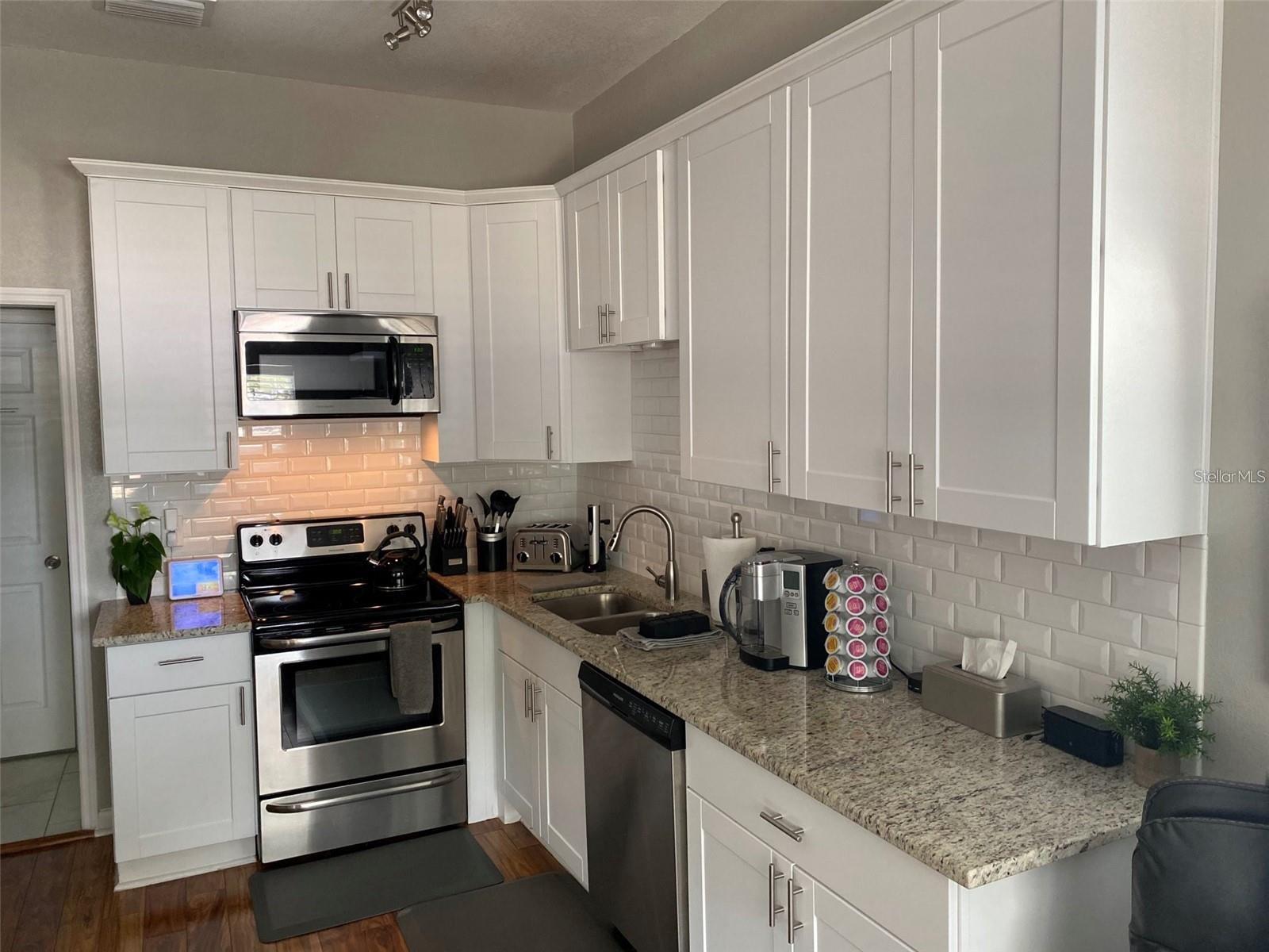 700 10TH STREET N