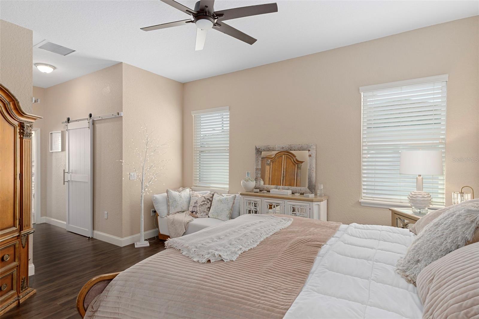 SPRING HILL UNIT 18 BLK 1173 LOT 26 - Residential