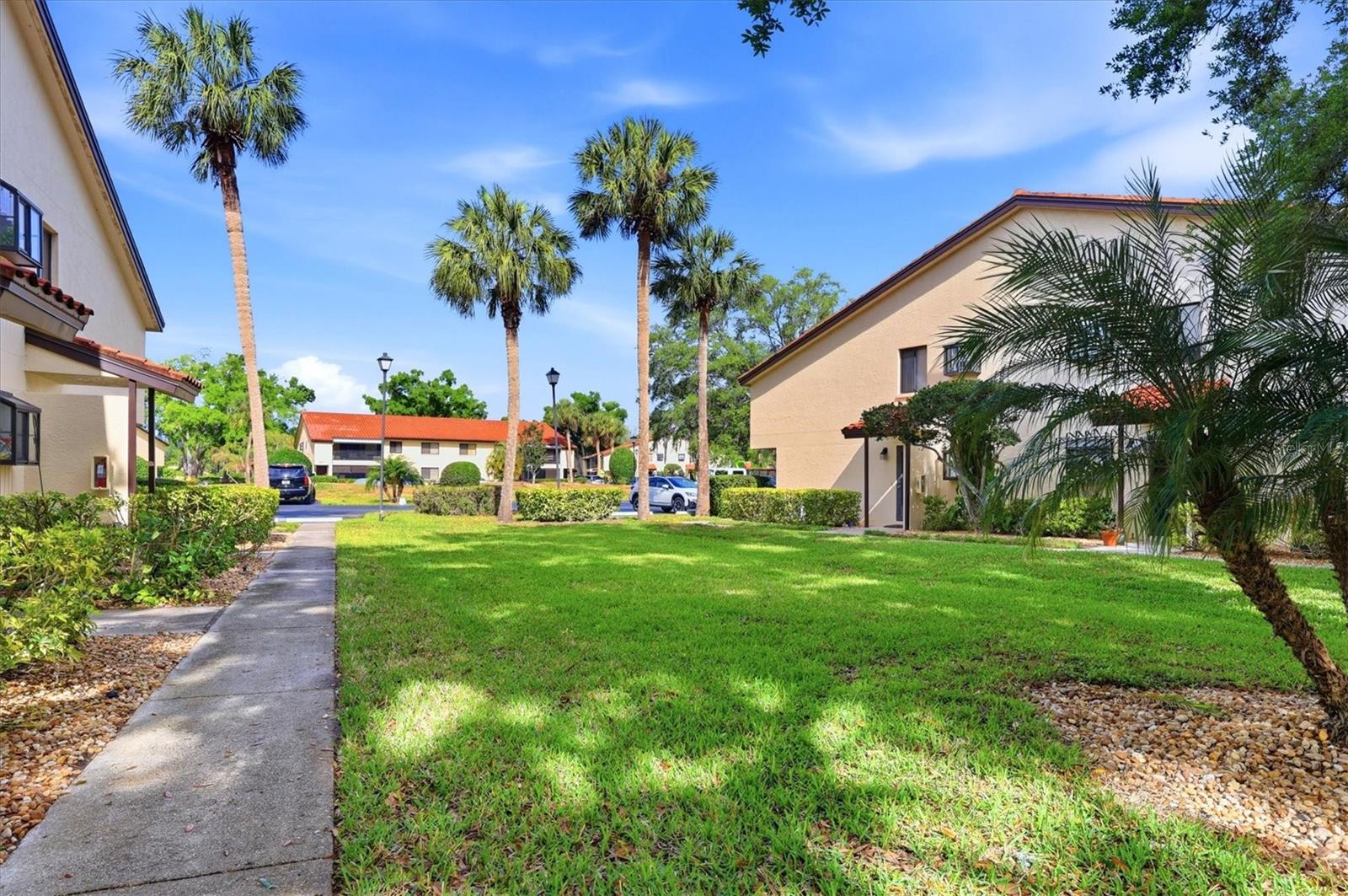 GARDENS AT PALM-AIRE CNTRY CL I - Residential