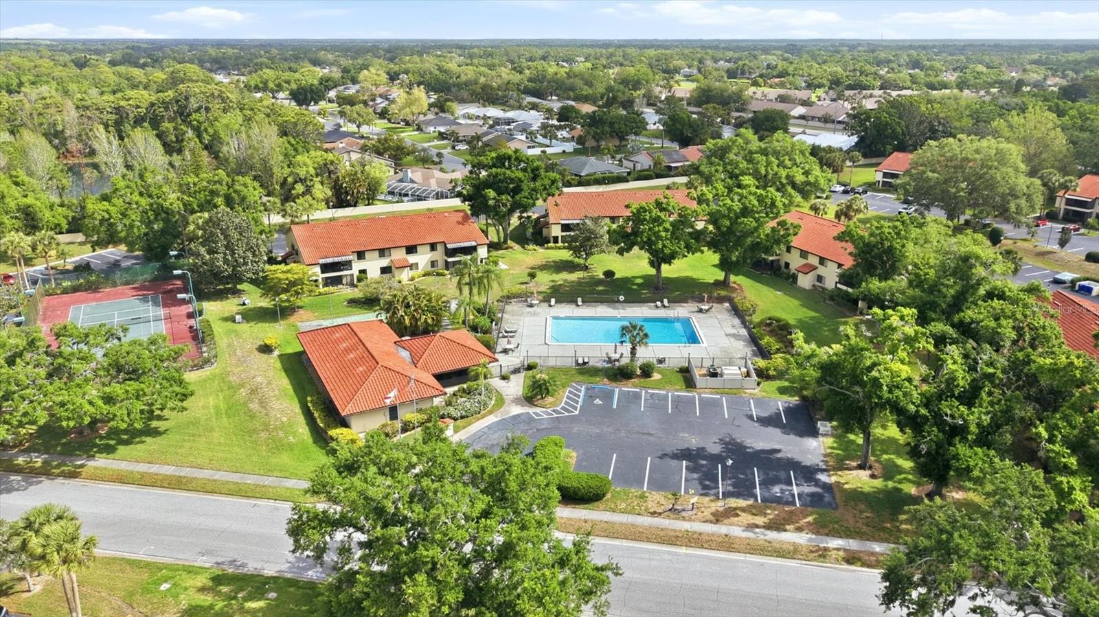 GARDENS AT PALM-AIRE CNTRY CL I - Residential