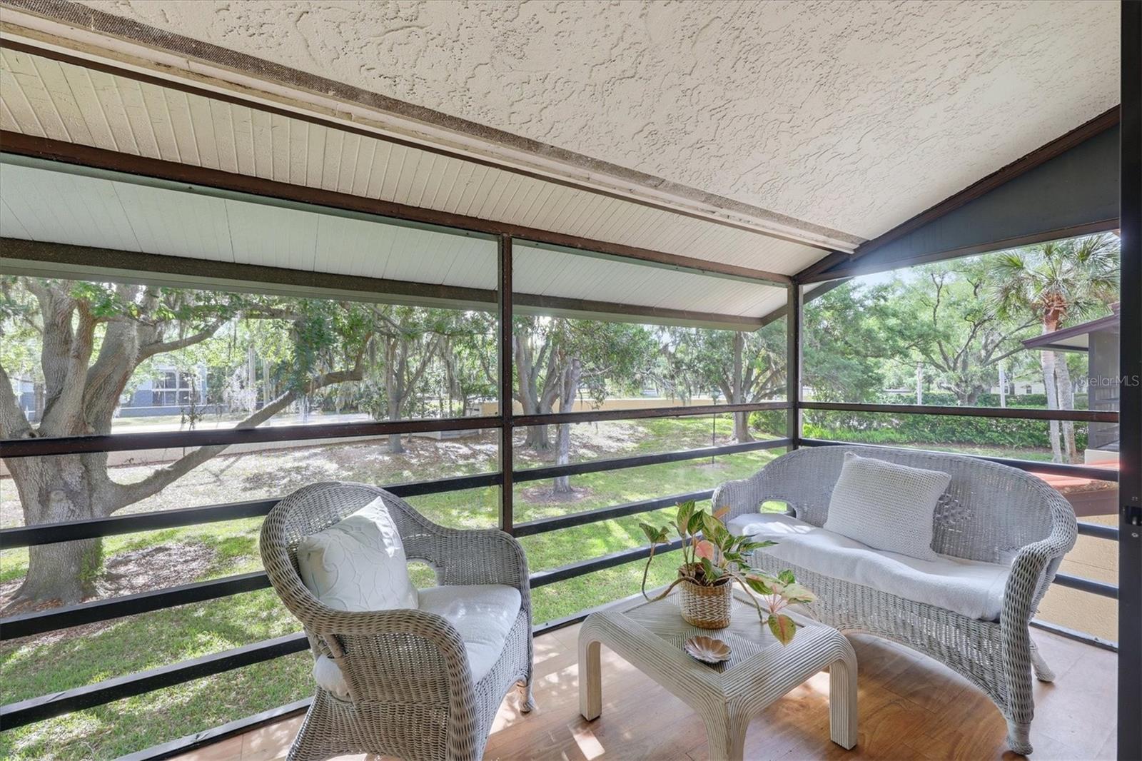 GARDENS AT PALM-AIRE CNTRY CL I - Residential