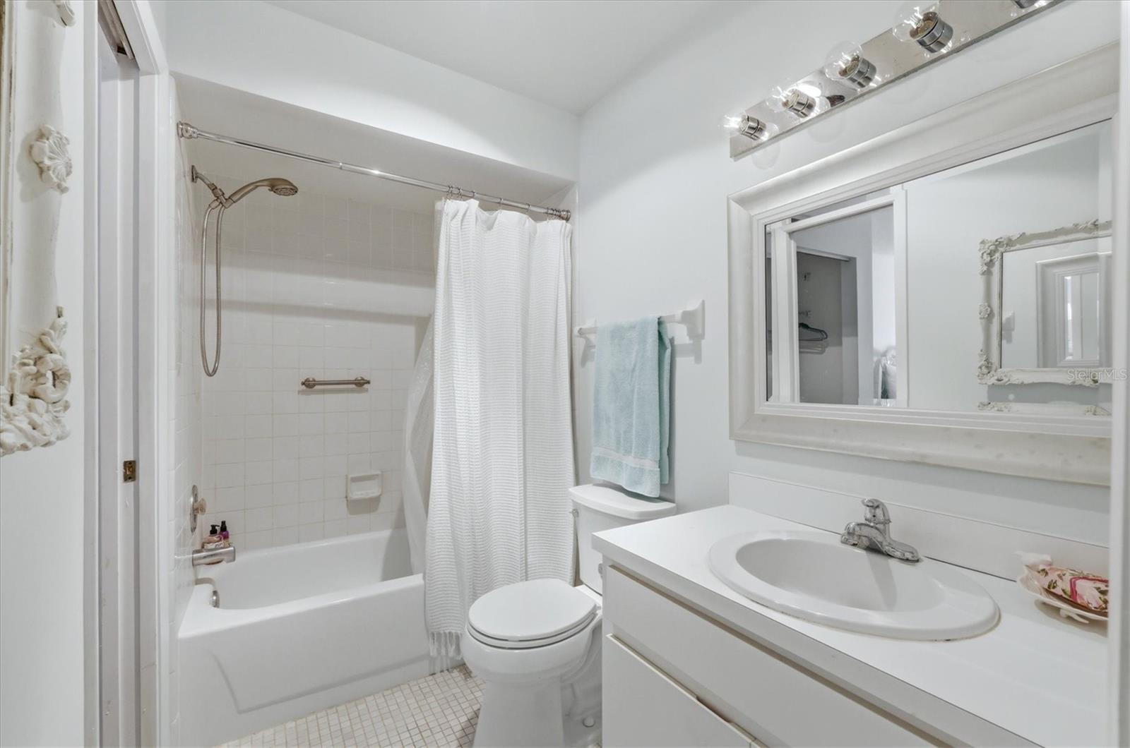 GARDENS AT PALM-AIRE CNTRY CL I - Residential