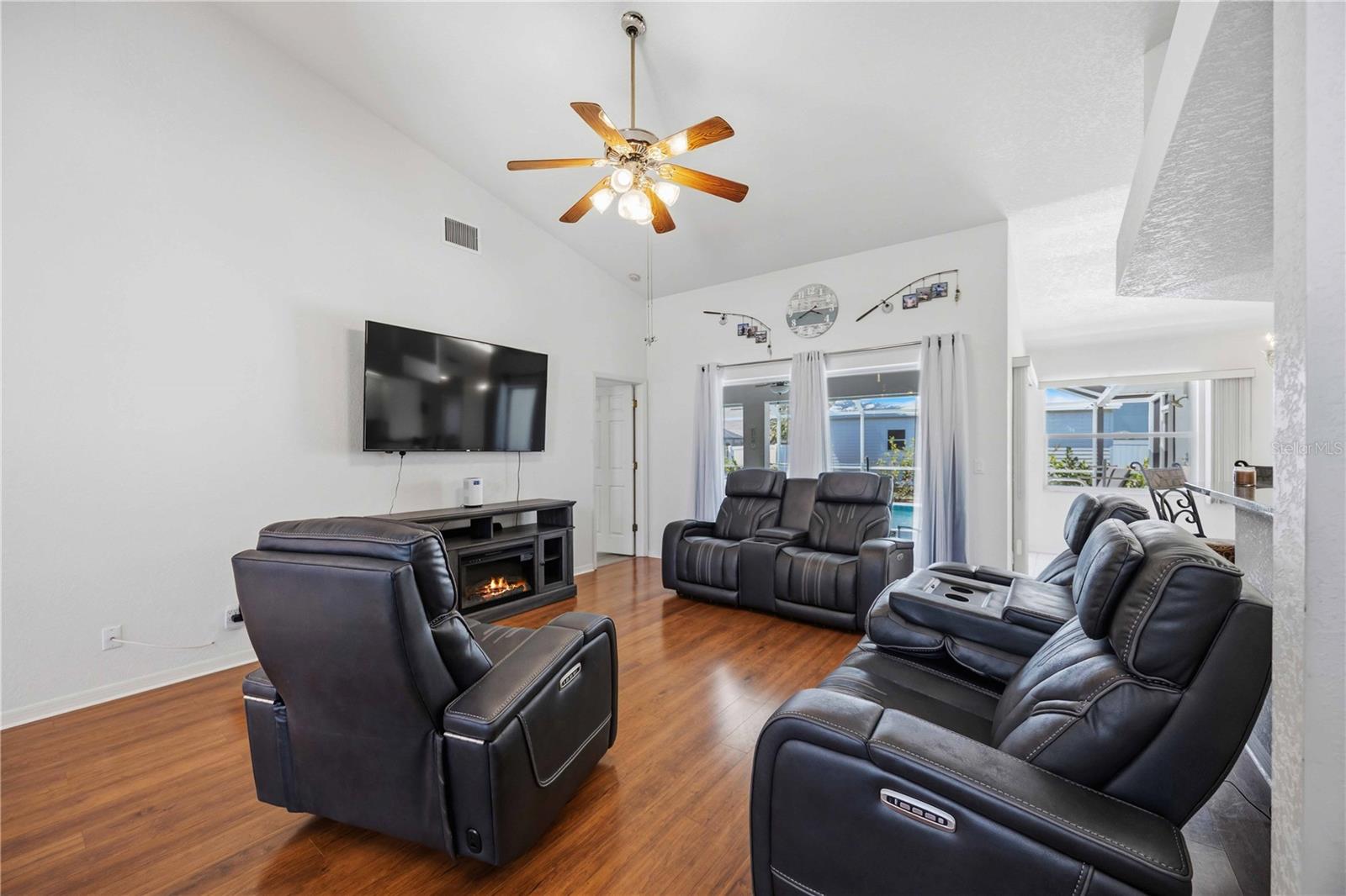 PORT CHARLOTTE SEC 015 - Residential