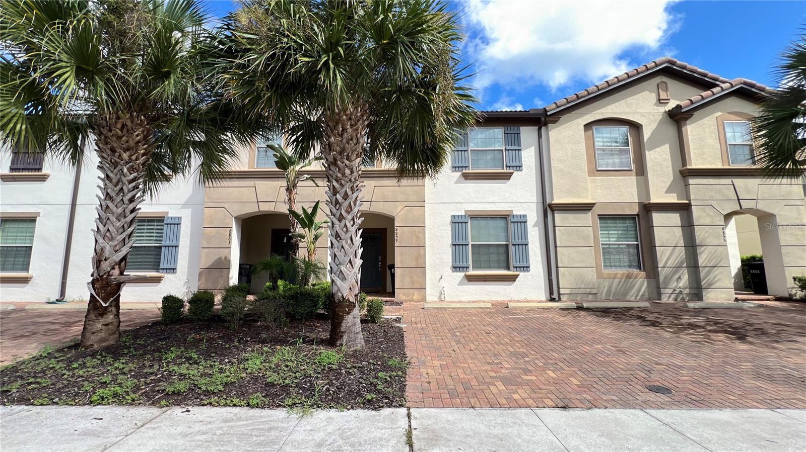 8859 GENEVE COURT