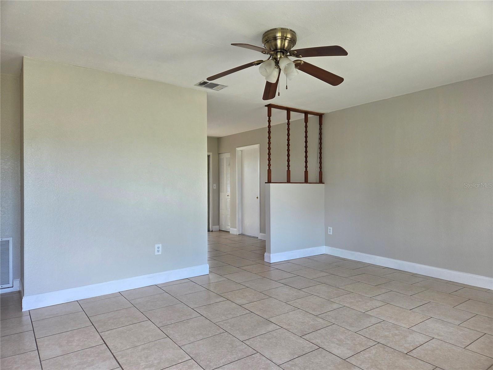PORT CHARLOTTE SUB 41 - Residential Lease