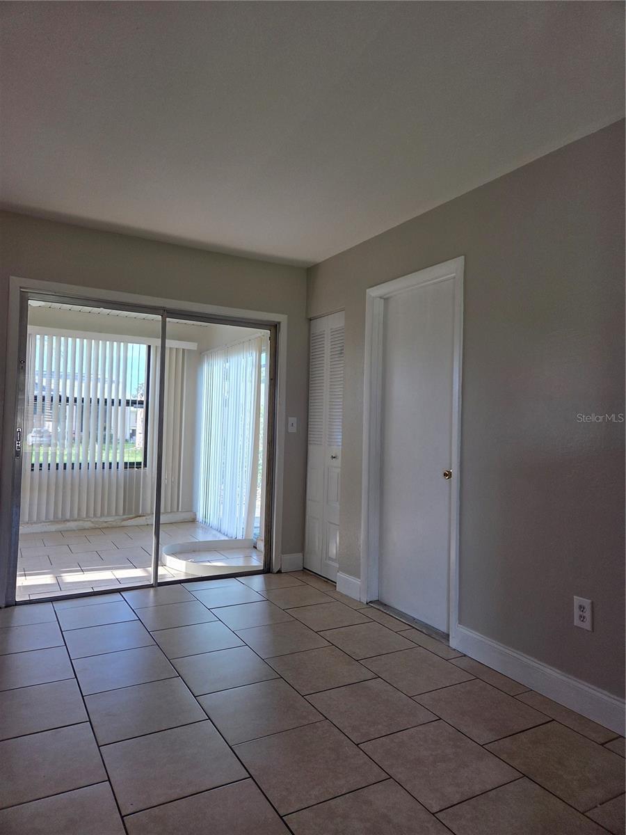 PORT CHARLOTTE SUB 41 - Residential Lease