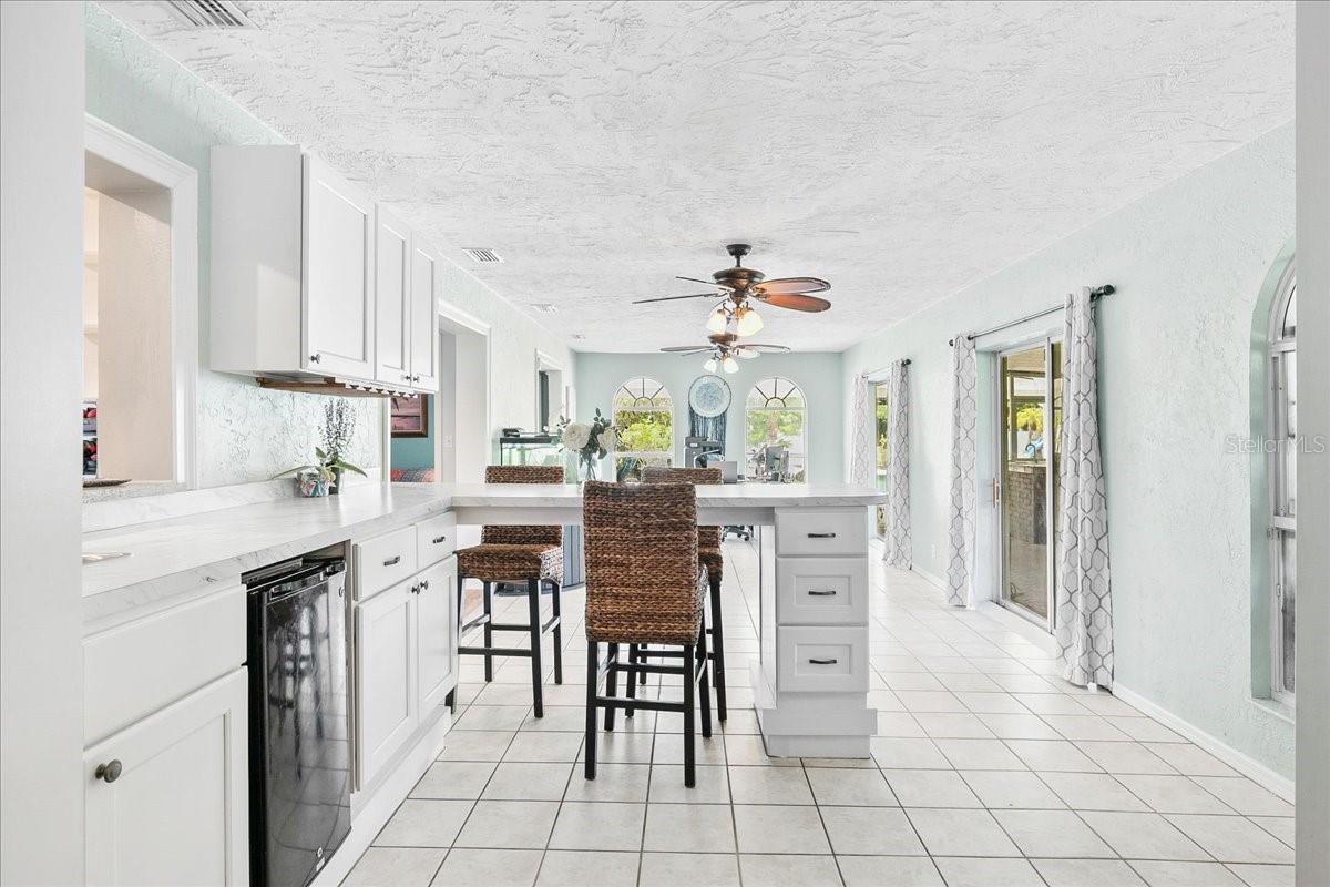 GEORGETOWNE - Residential Lease