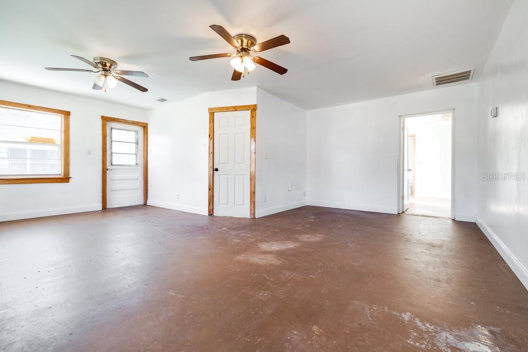 SPELSHOUSE H F RESUB - Residential