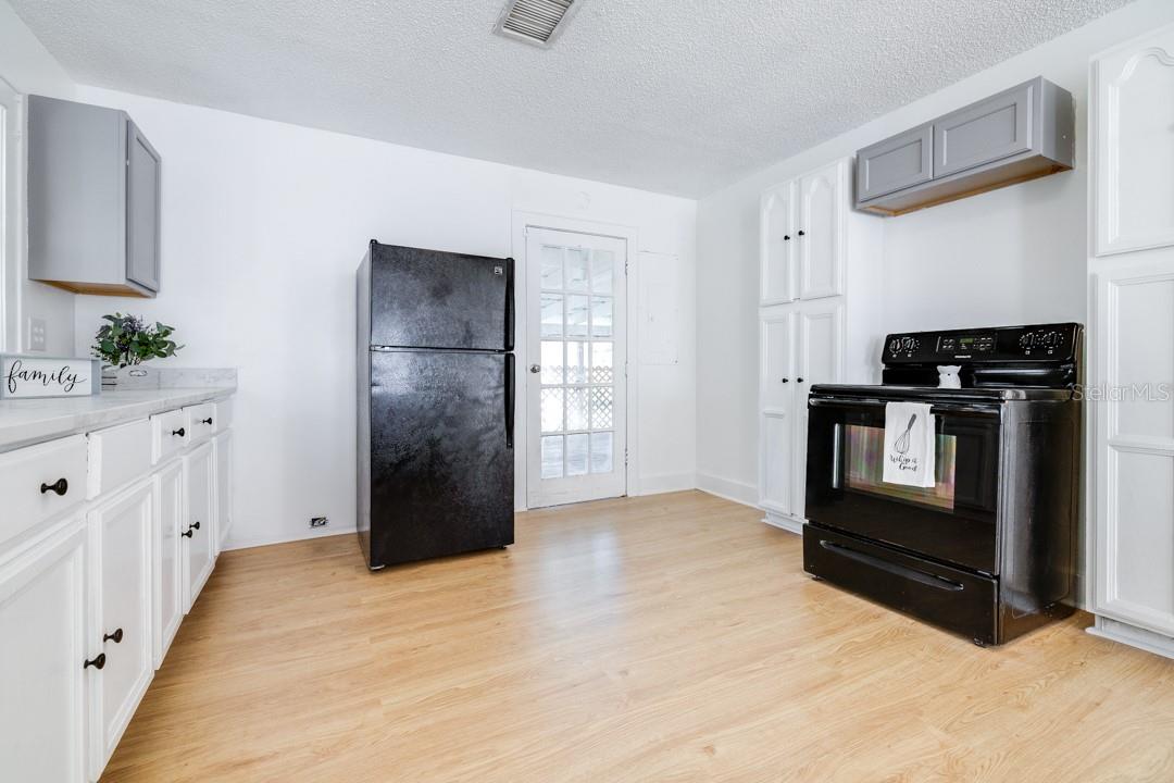 SPELSHOUSE H F RESUB - Residential