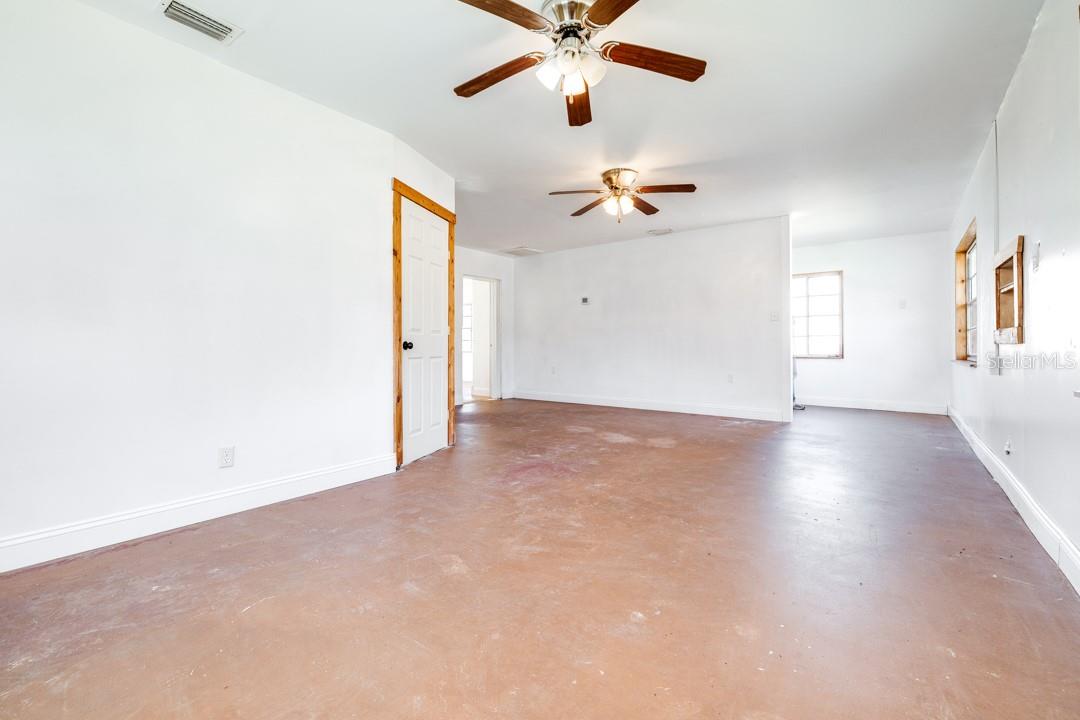 SPELSHOUSE H F RESUB - Residential