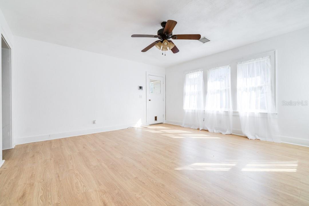 SPELSHOUSE H F RESUB - Residential