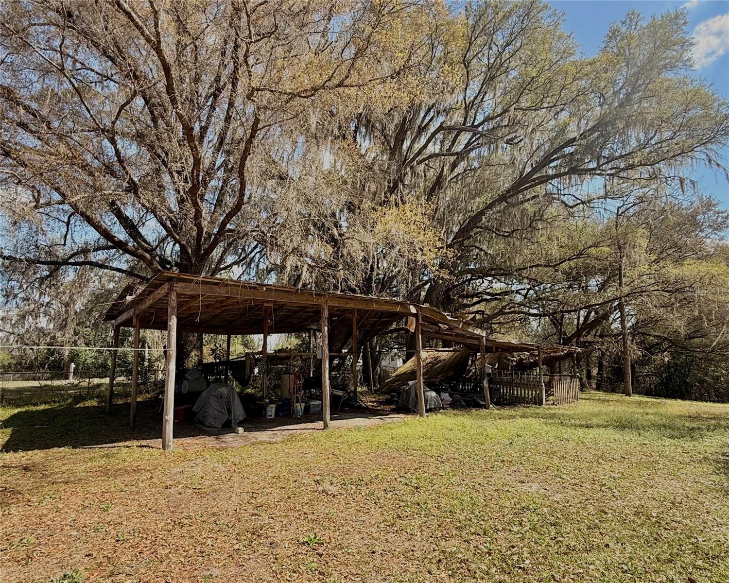 NOT IN A SUBDIVISION - Residential