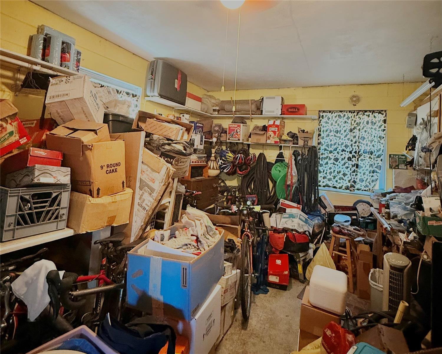 NOT IN A SUBDIVISION - Residential