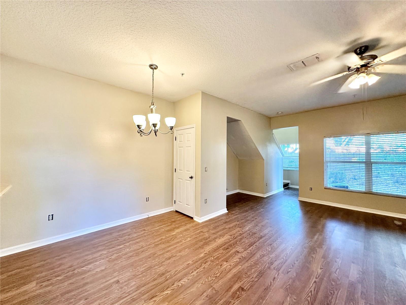 WEKIVA PARK TWNHMS - Residential Lease