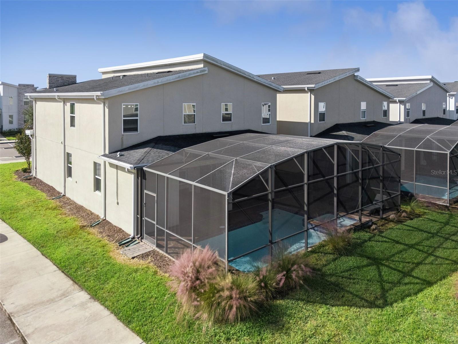 COVE AT STOREY LAKE II - Residential