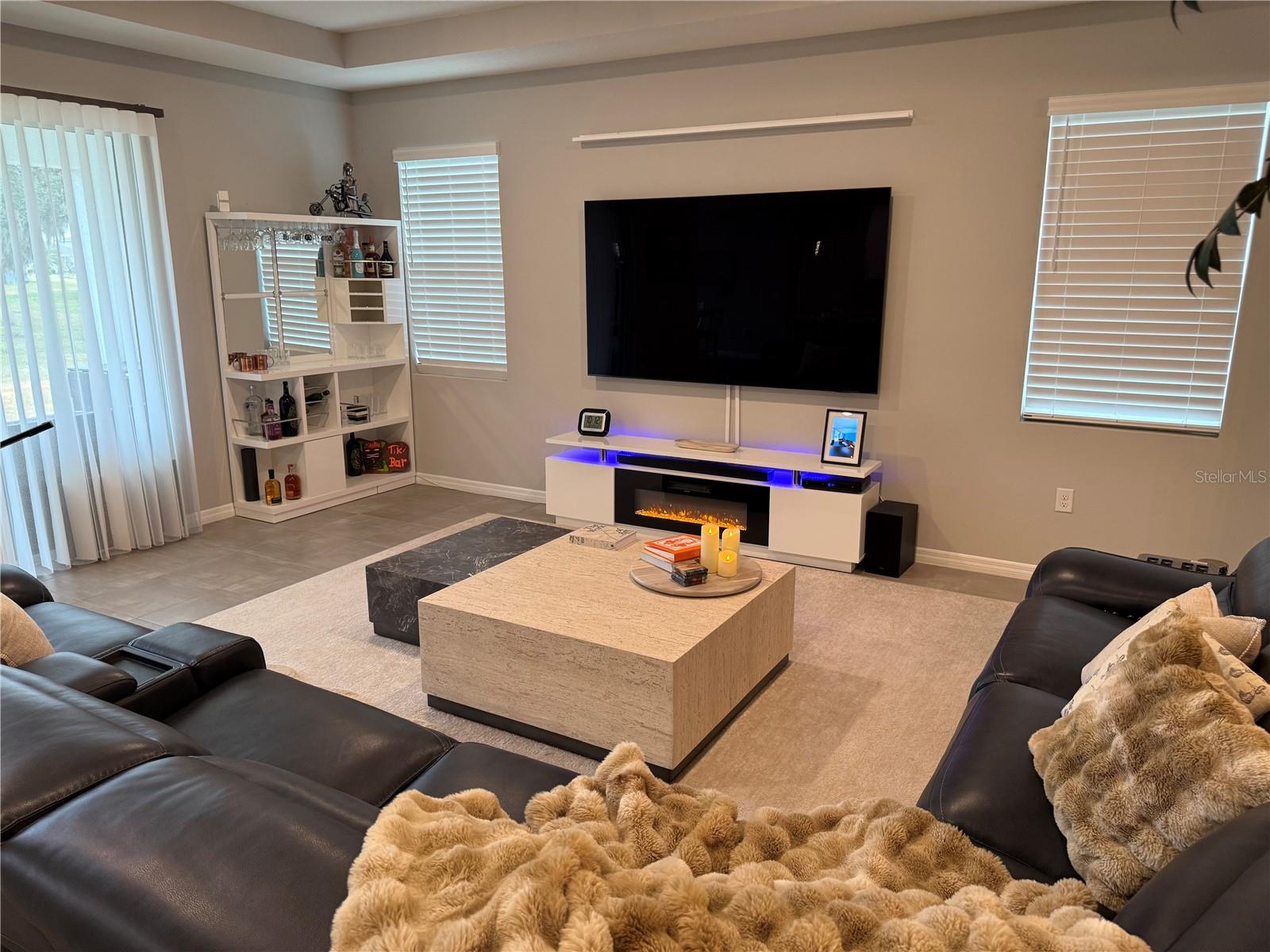 MIRADA PRCL 18-2 - Residential