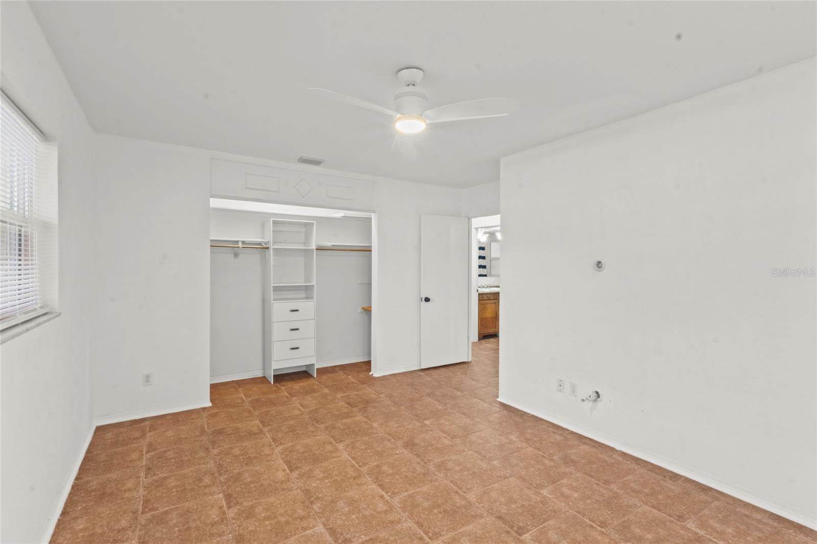 SUMMIT GROVE 2ND ADD - Residential